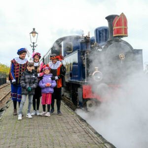 Pieten Expres stoomtram Hoorn